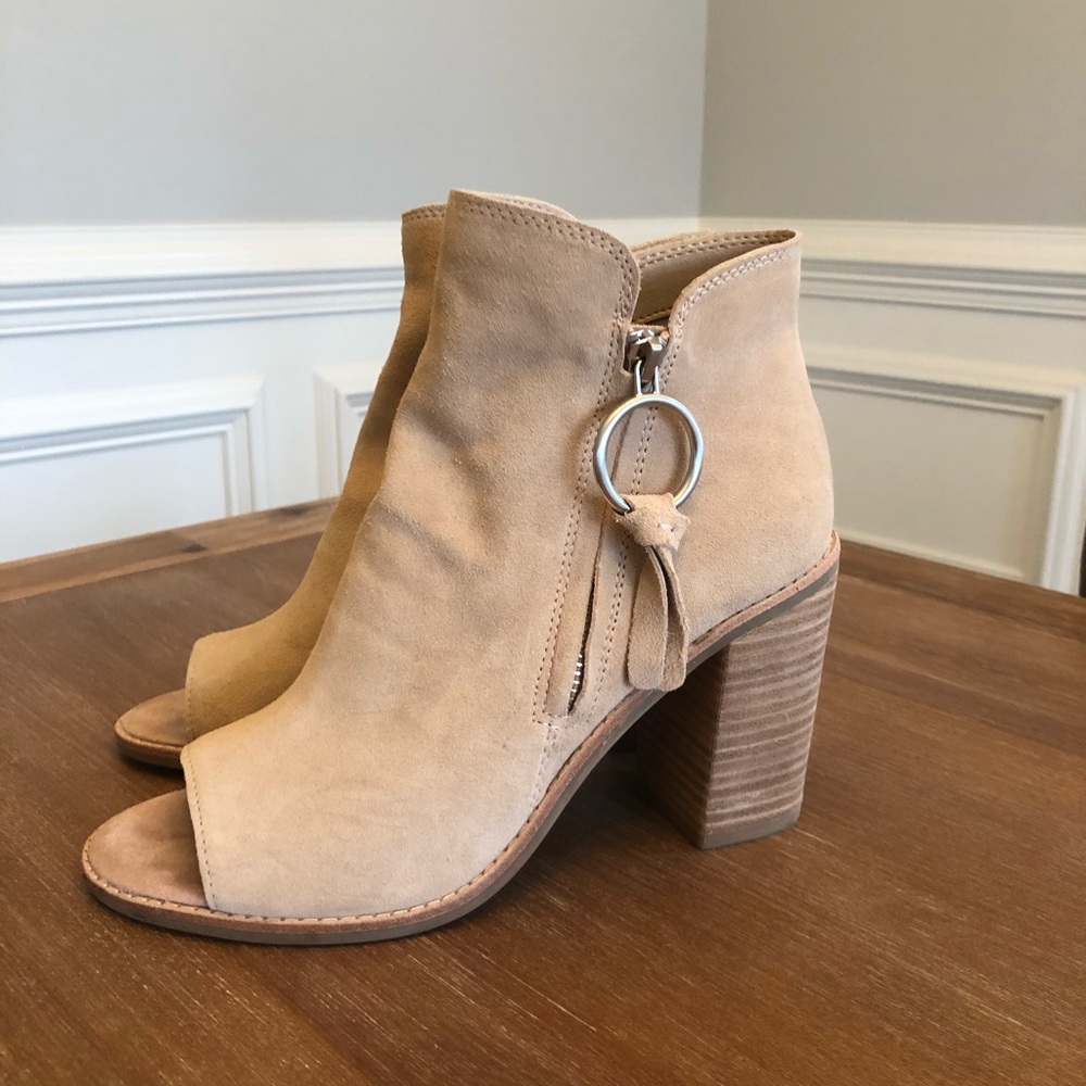 Open toe Booties
